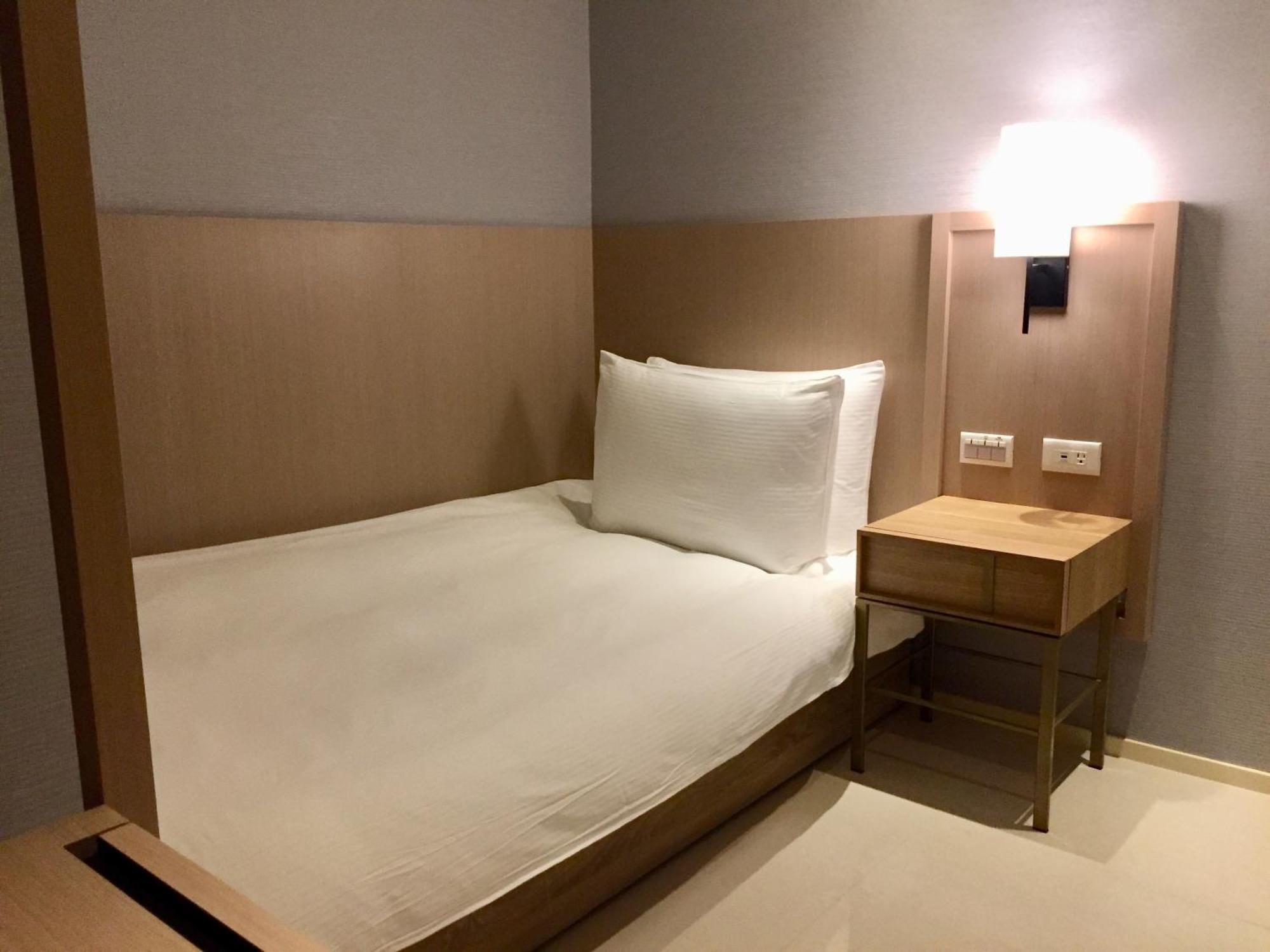 Jolley Hotel Тайбэй Экстерьер фото